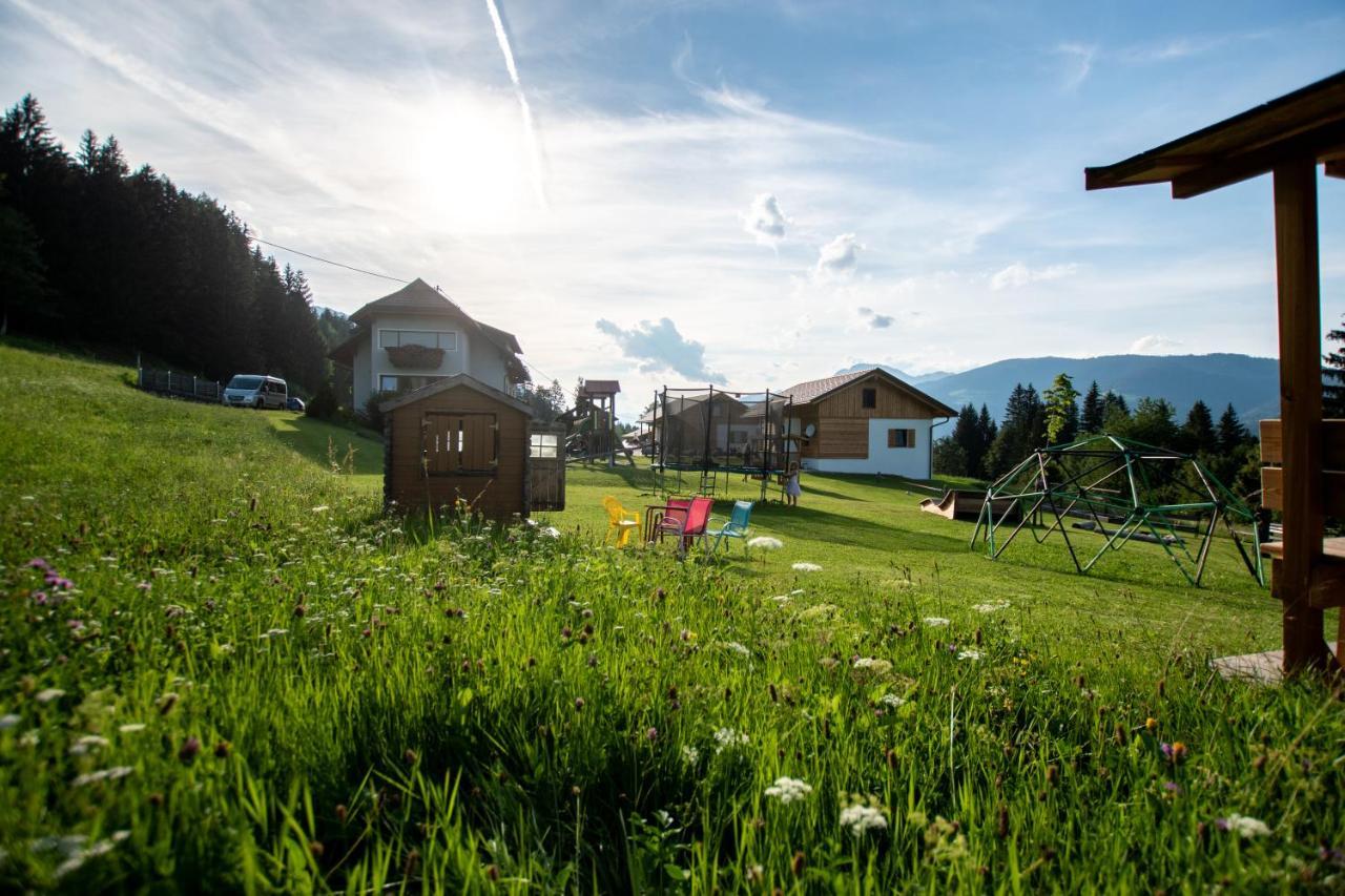 Chalets Und Apartments Hauserhof Nassfeld Schlanitzen Exterior foto